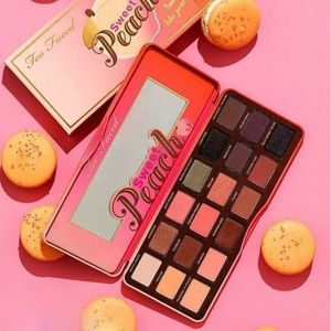 NIB✔️Too Faced - Sweet Peach Palette